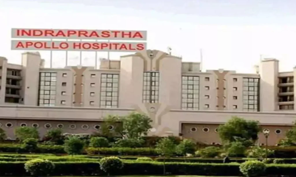 Docs at Indraprastha Apollo Hospital carry out robotic surgical procedure to deal with a number of uterine fibroids in a 37-year-old affected person