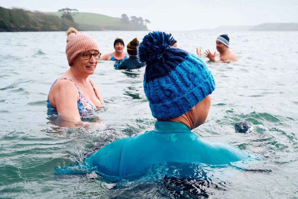 Why immersion in very chilly or scorching water may be so wholesome