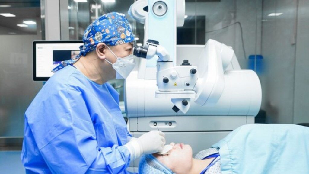 DND Worldwide Eye Hospital implements SMILE Professional expertise