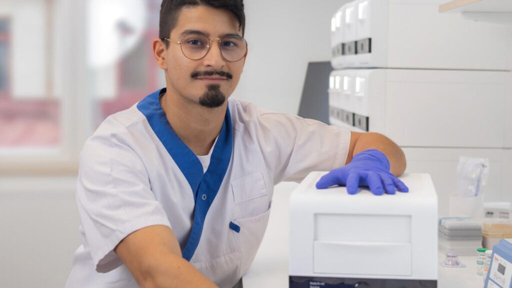 Italian hospitals Choose the QuickMic system from Gradientech