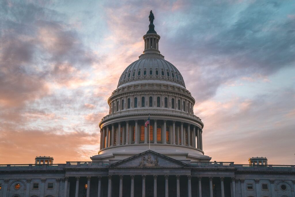 Trump tax account that’s estimated to be diminished by $ 1TRN, the US Senate passes by $ 1TRN