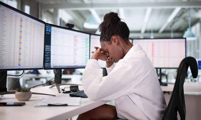 The hidden glitch in well being care: when hospitals nonetheless stroll on spreadsheets The hidden glitch in well being care: when hospitals nonetheless stroll on spreadsheets